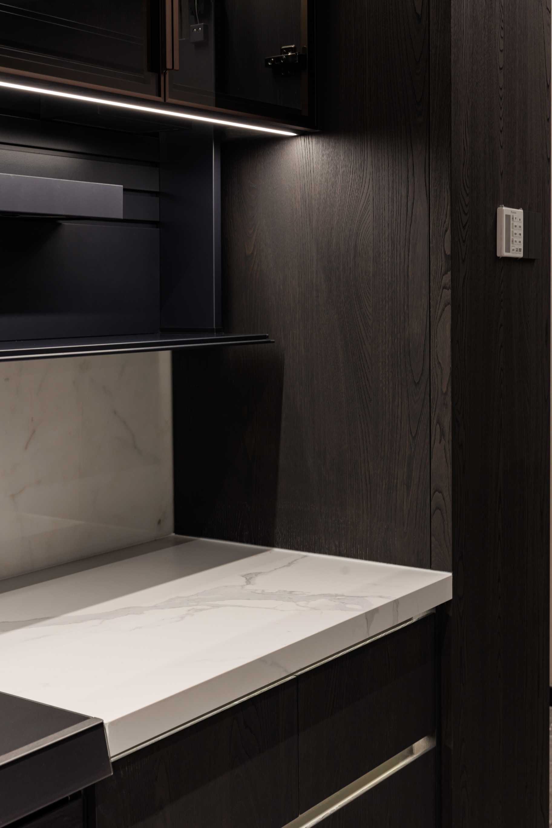 落地(dì)照(zhào)片