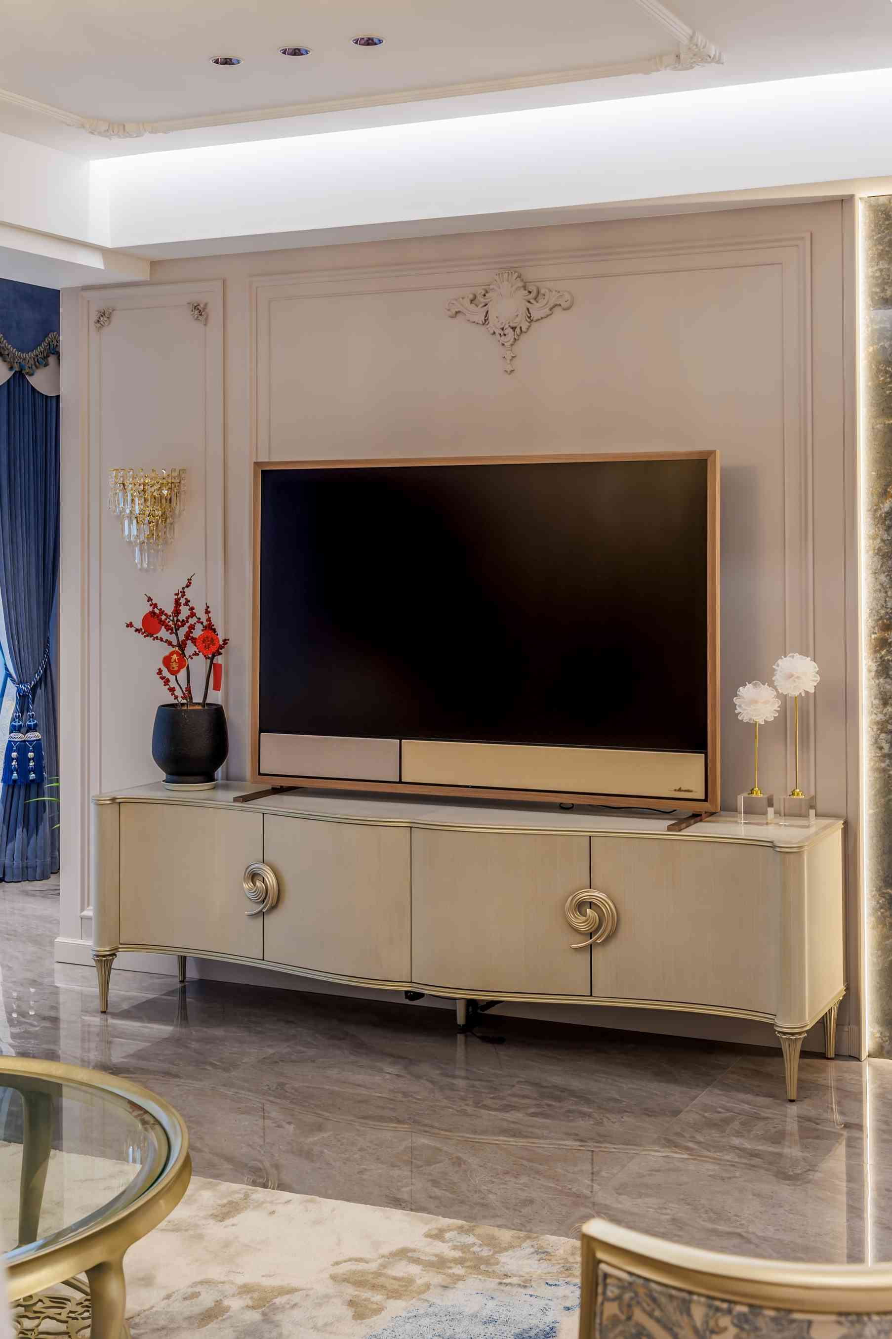 翰林(lín)國(guó)際